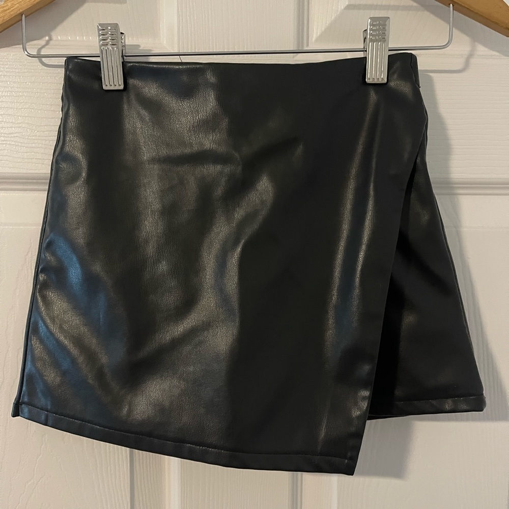 Kids Zara Black Leather Skort